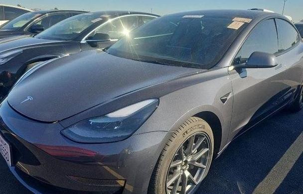 TESLA MODEL 3 2022 5YJ3E1EB6NF233999 image